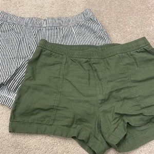 set of 2 // linen blend shorts